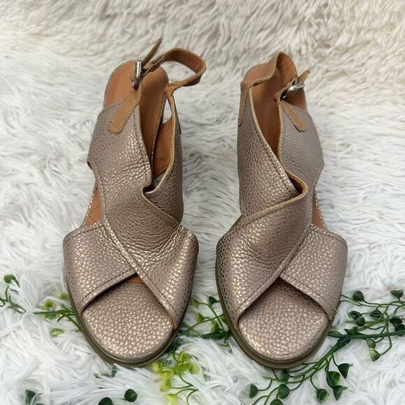 Hispanitas‎ Sitoshi Gold Metallic Leather Slingback Sandals sz 40/ US 9 - Picture 2 of 9